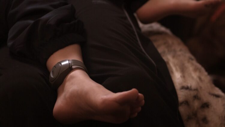 lauren socha feet scaled