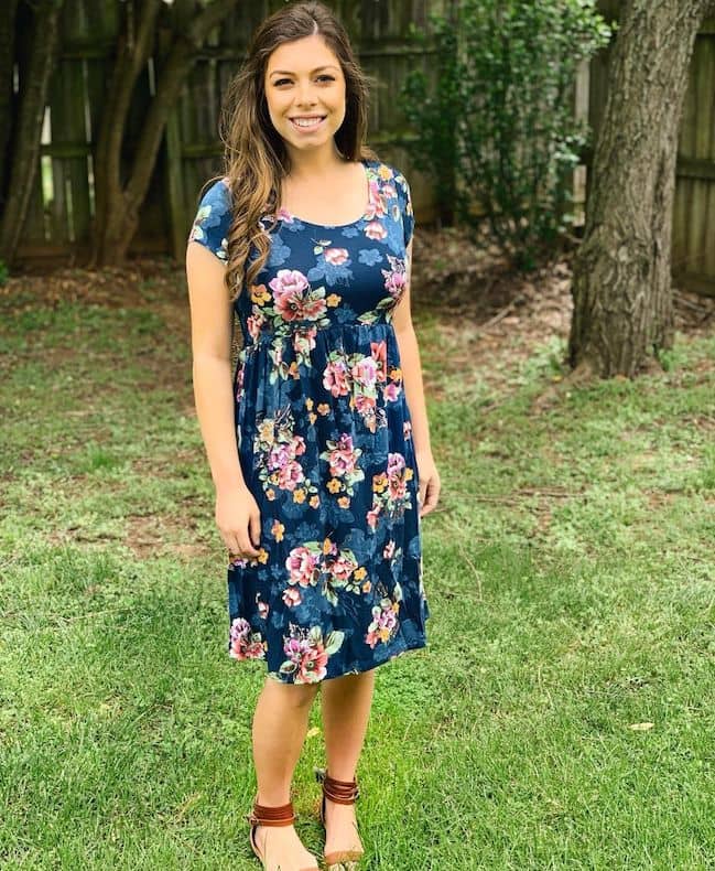 lauren swanson duggar feet 3