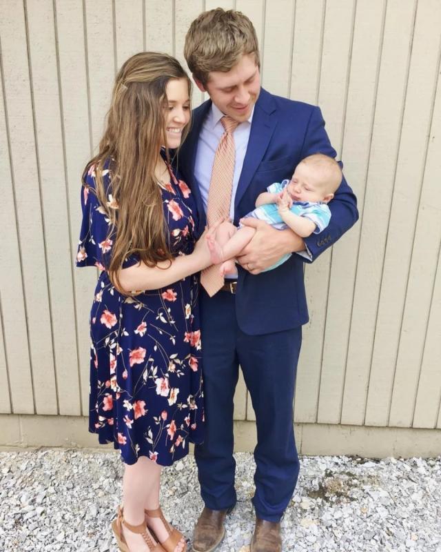 lauren swanson duggar feet 5