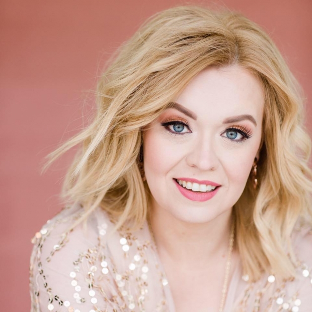 lauren talley feet 3