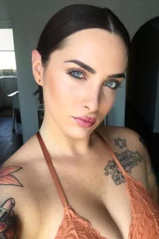 lauren urasek feet 2