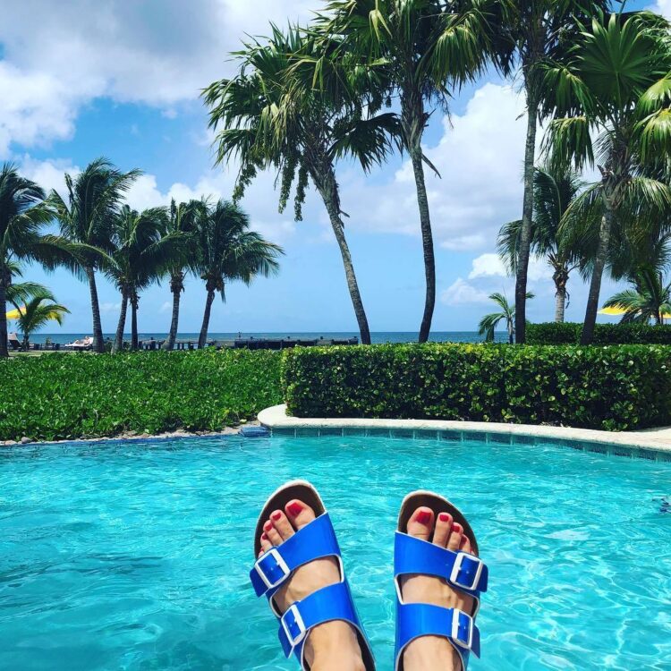 lauren weisberger feet 2