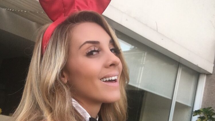 lauryn elaine sandoval feet 5