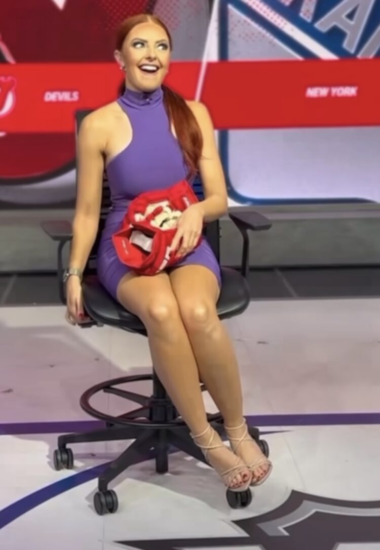 lauryn gardner feet 3