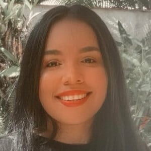 laurysa victoria feet 4