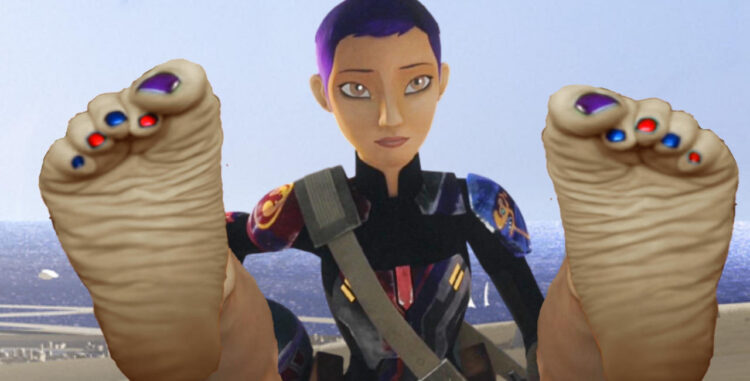 lavinia balthazar feet 1