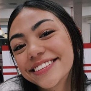 lavinia halafuka feet 6