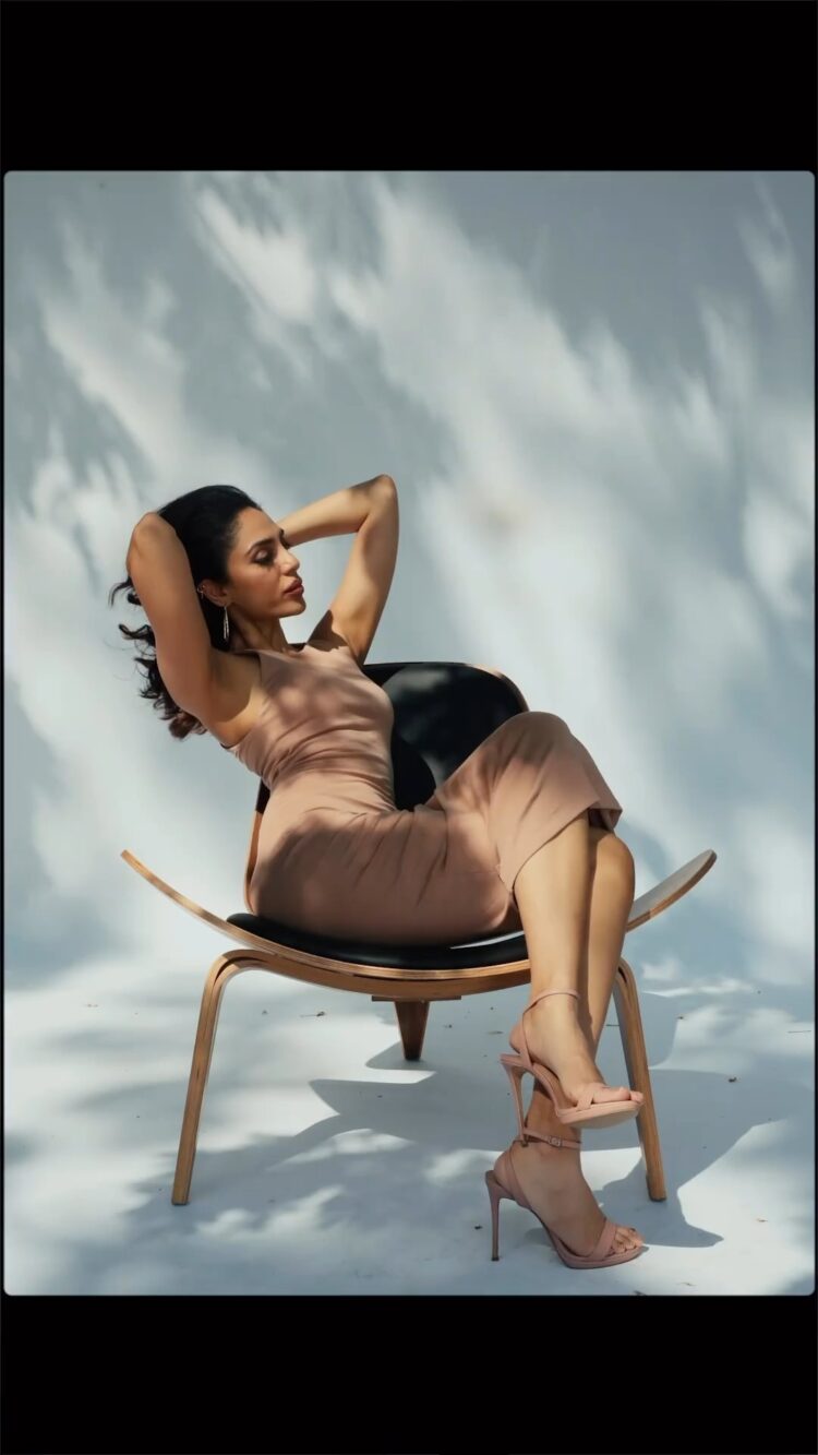 layali dehrab feet 4