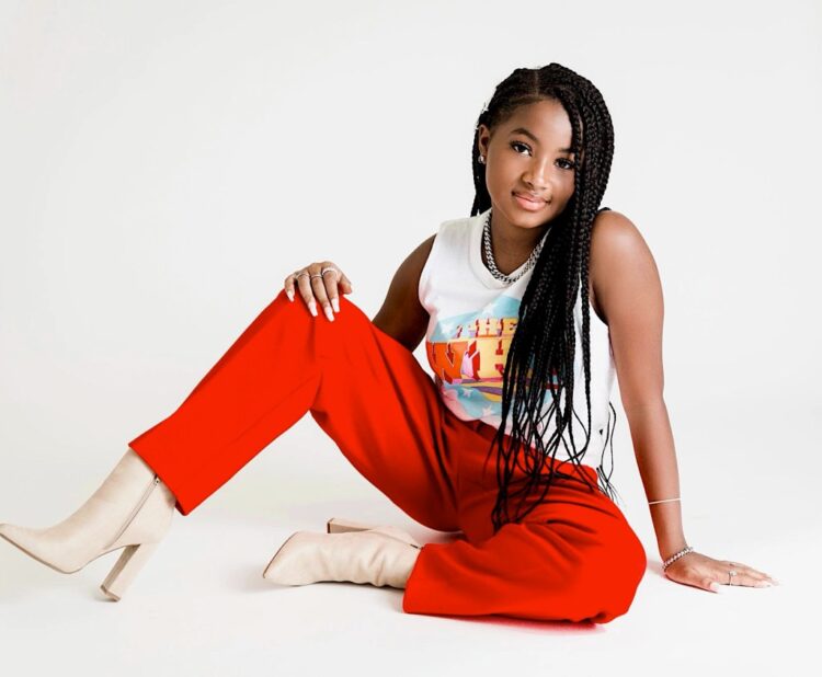 layla crawford feet 4