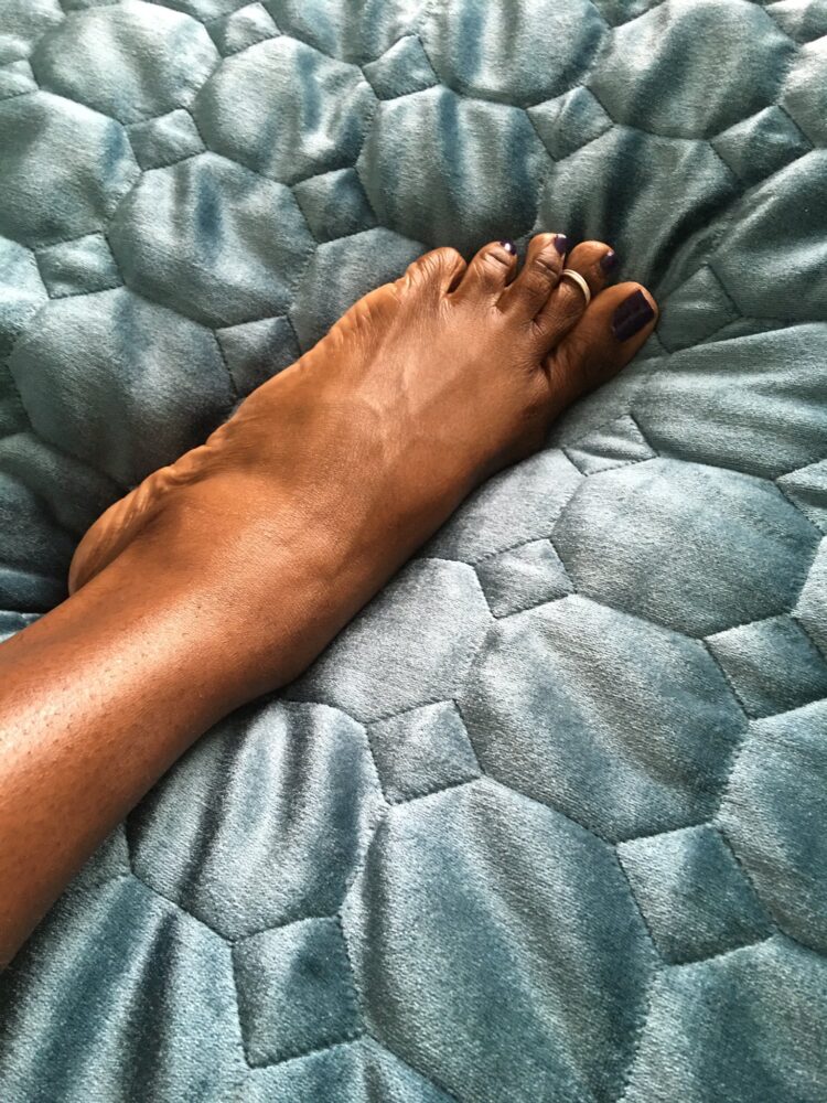 laylani feet 3
