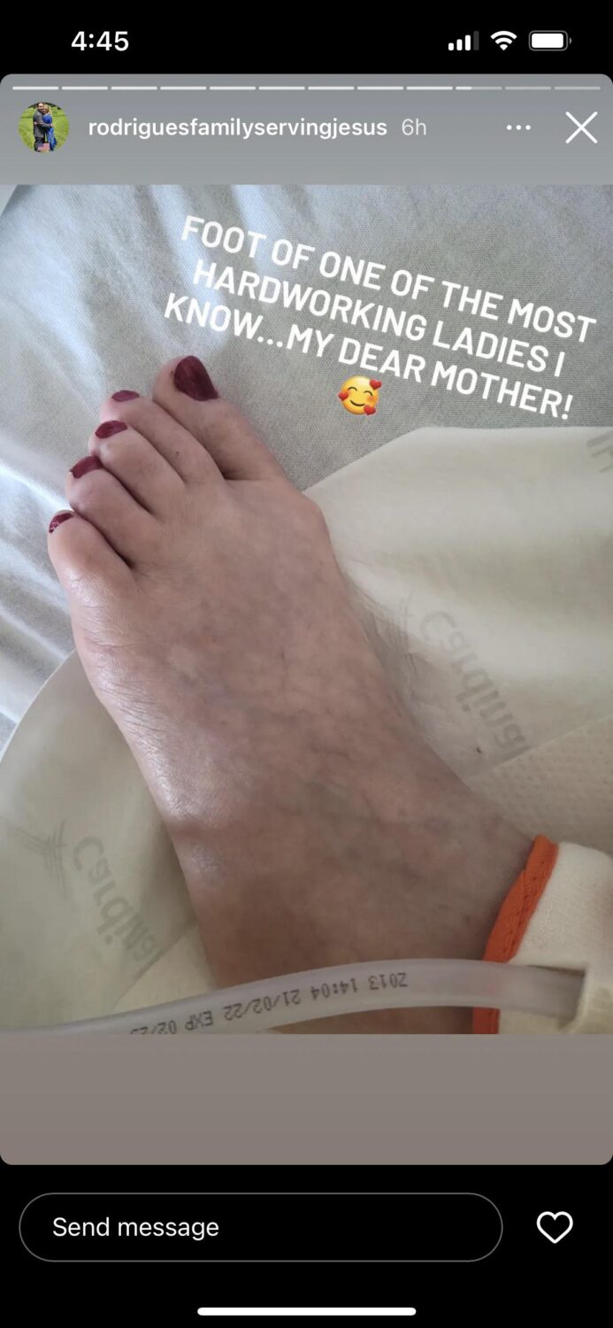 lays rodrigues feet 3