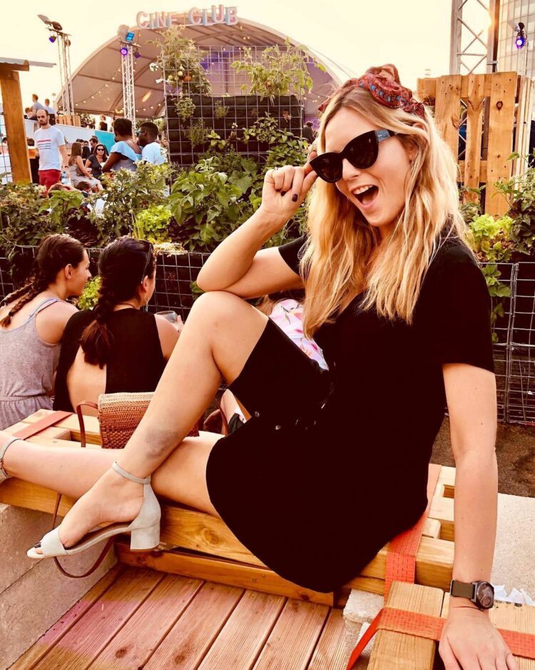 lea camilleri feet 2