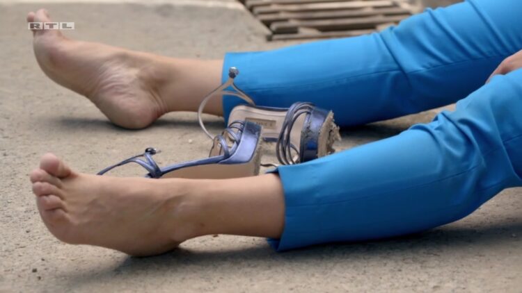 lea marlen woitack feet 2