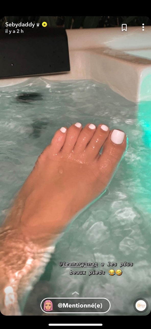lea mary feet 2