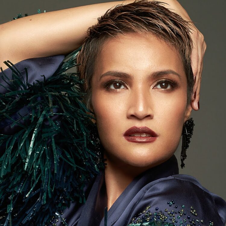 lea simanjuntak feet 3