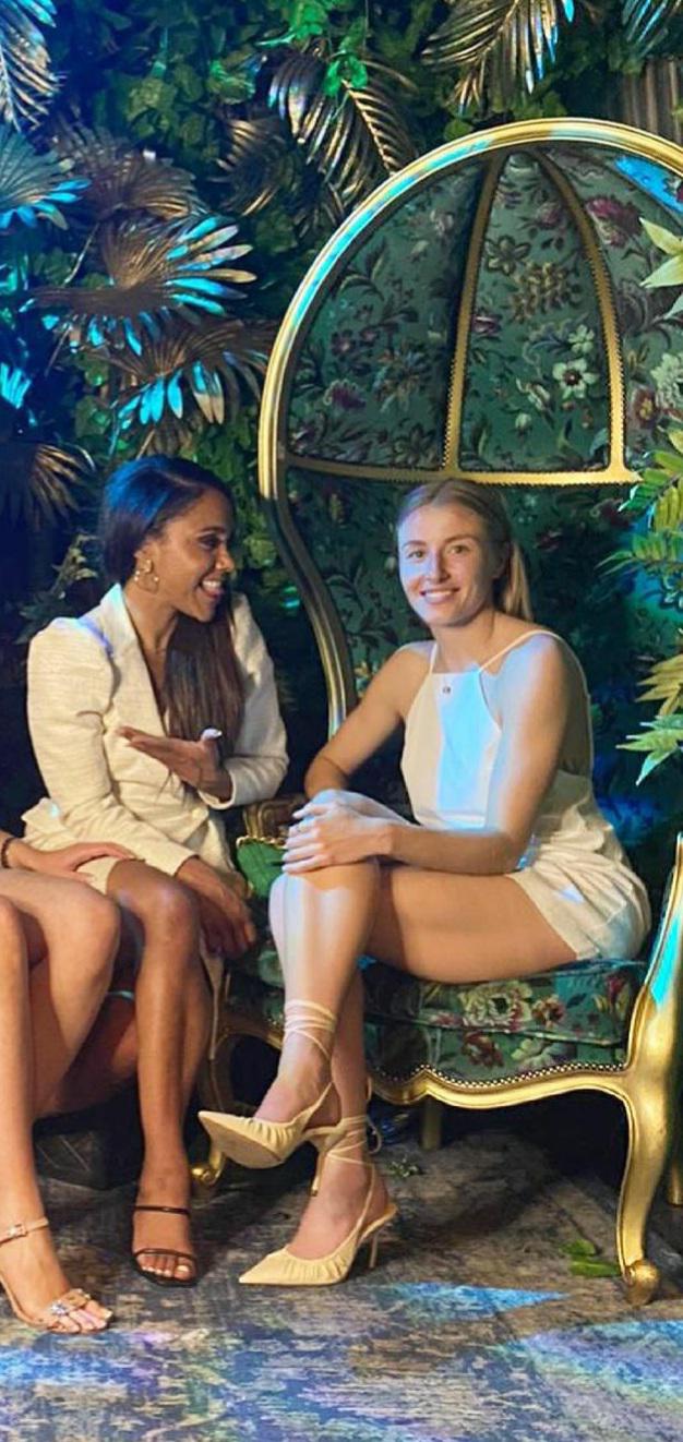 leah del castillo feet 5