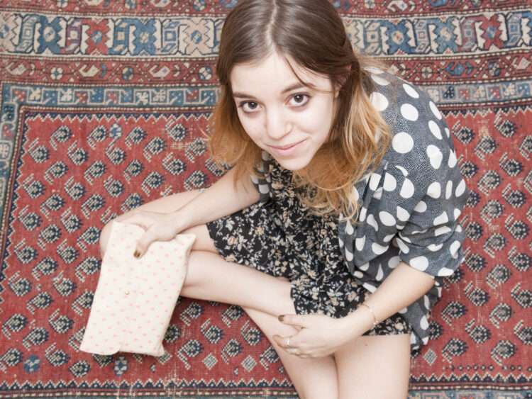 leah goren feet scaled