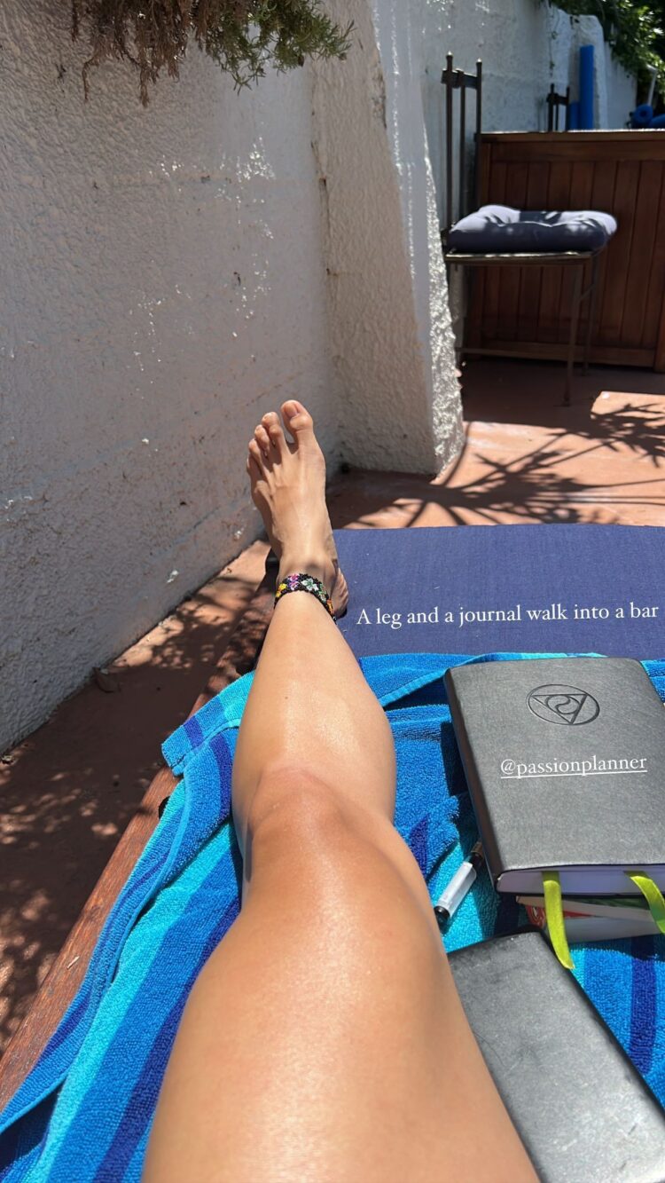 leah lewis feet