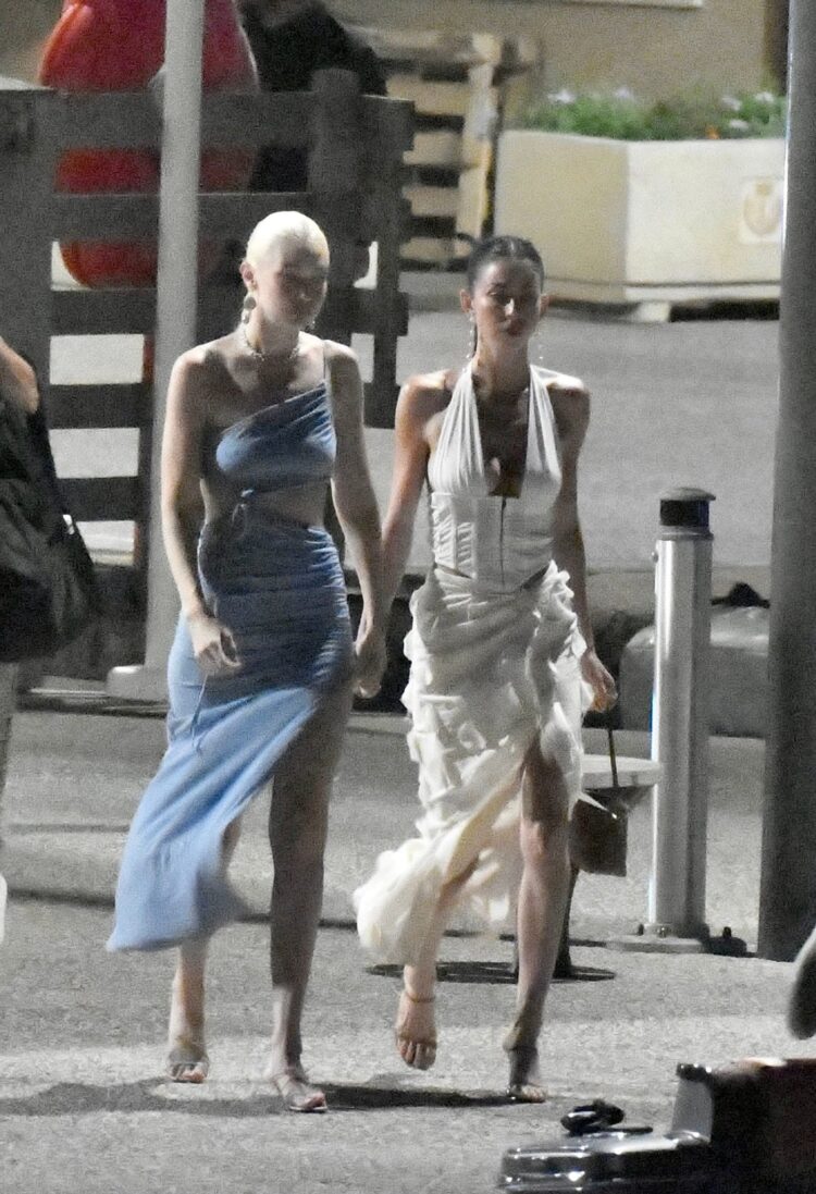 leah mccarthy feet 6