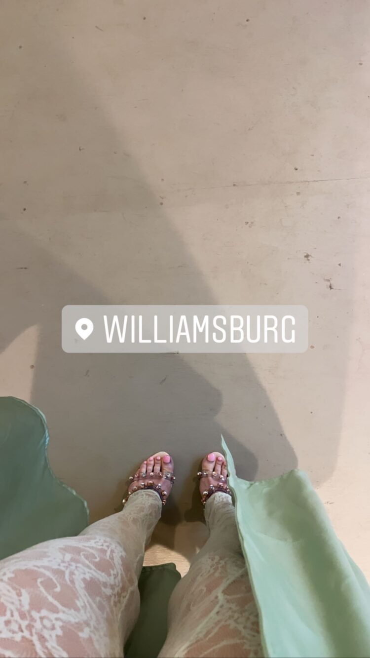 leah mcsweeney feet 3