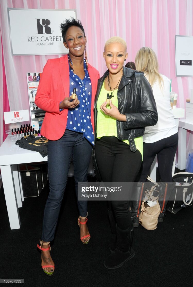 leandria johnson feet 3