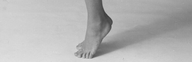 lee meriwether feet 1