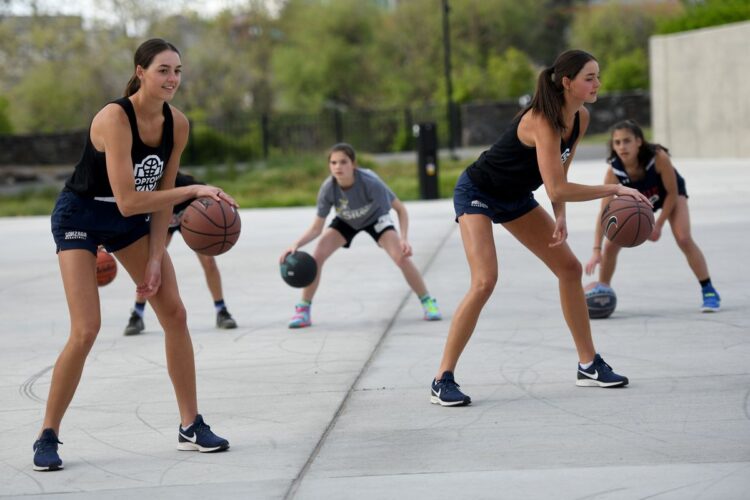 leeanne wirth feet 2