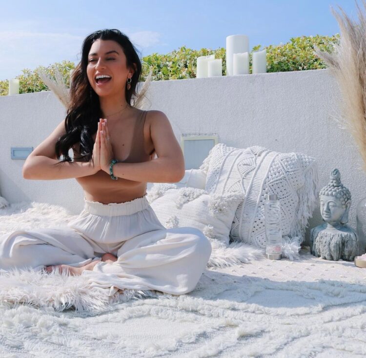 leeor alexandra feet 6