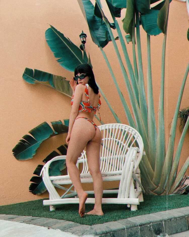 legna hernandez feet 3