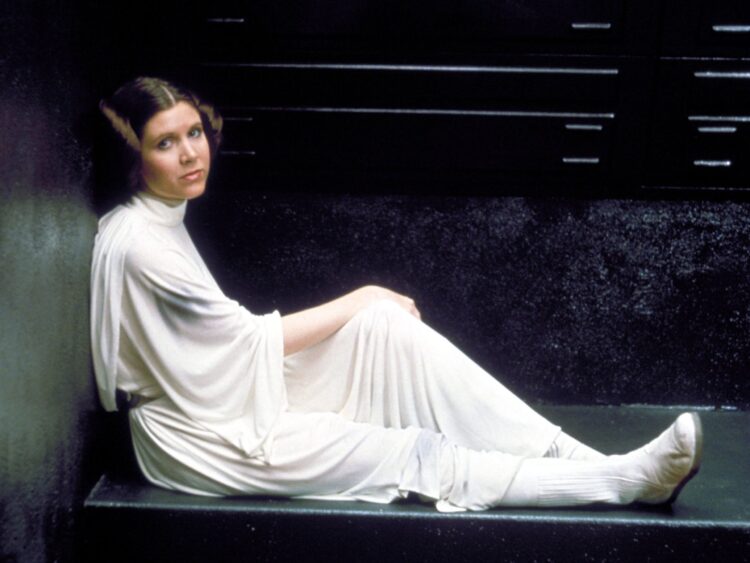 leia feet 3 scaled