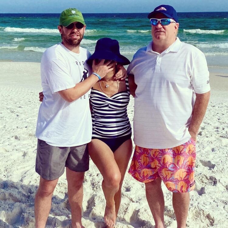 leigh anne tuohy feet 6