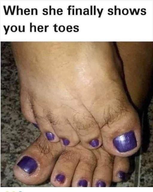 leigh mcclendon feet