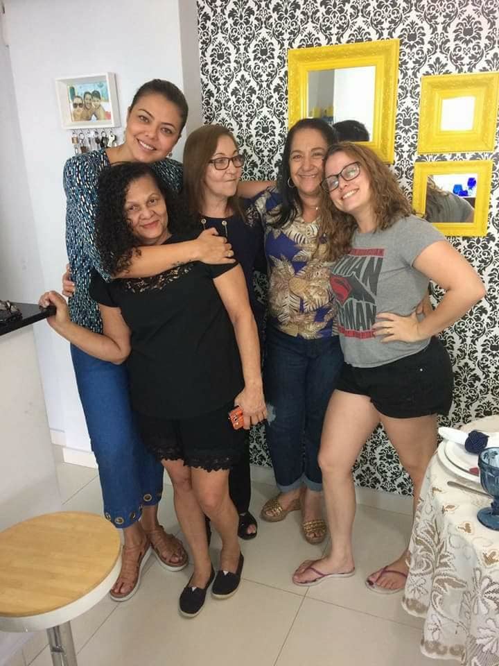 leila afshonkar feet 2