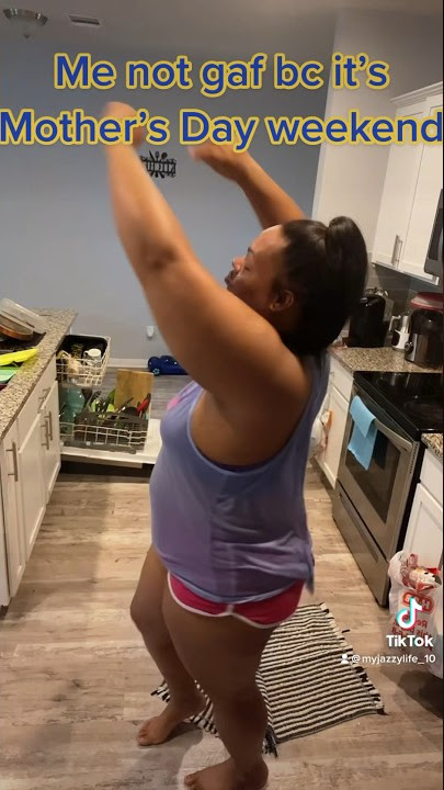 leila brooklynandkamal feet 5