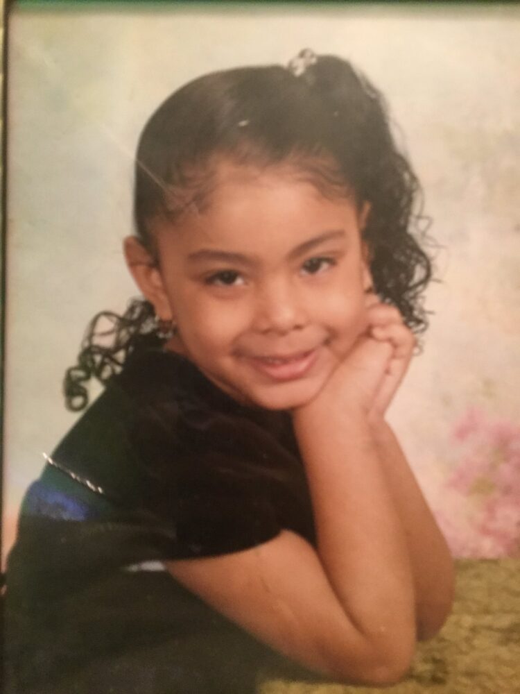 leila navarrete feet 1