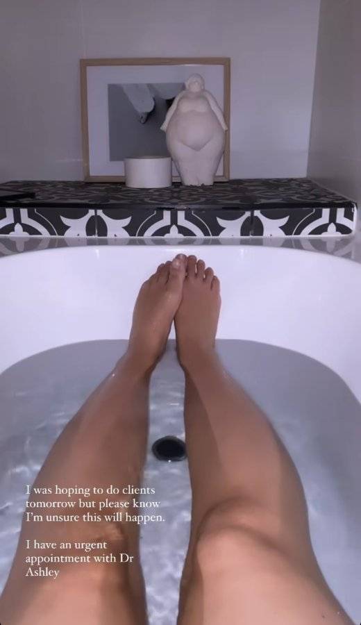 leila stead feet 5