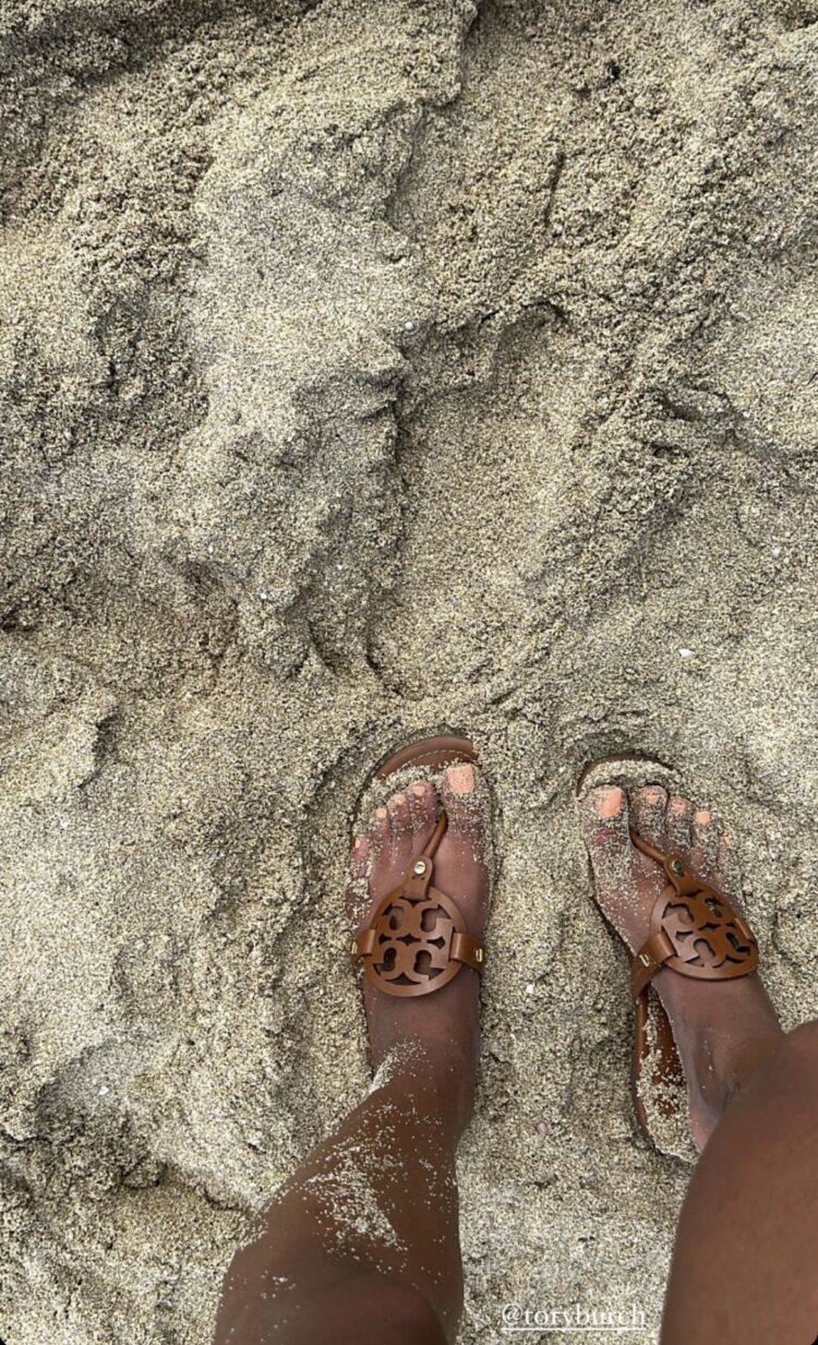 leilani green feet 1