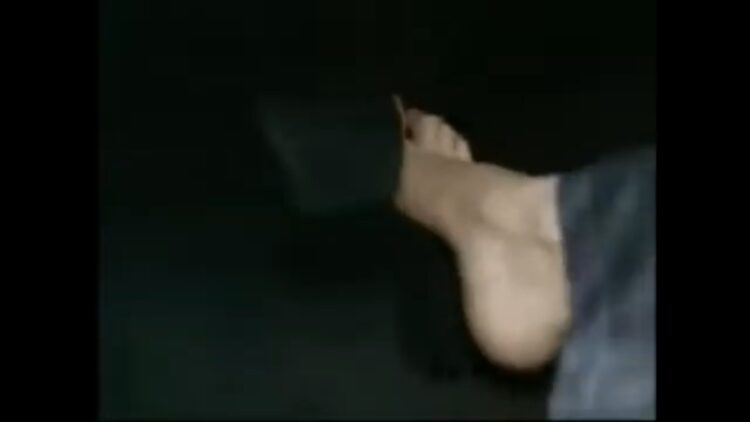 leisha hailey feet 2