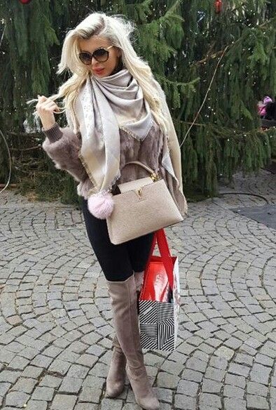 lela ceterova feet 2