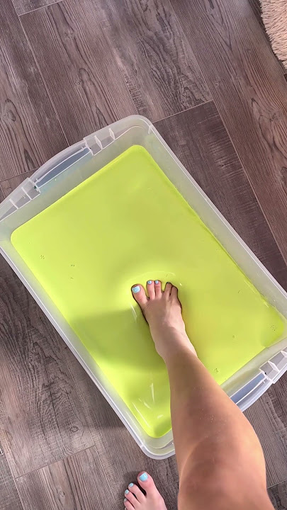 lena slime feet 5