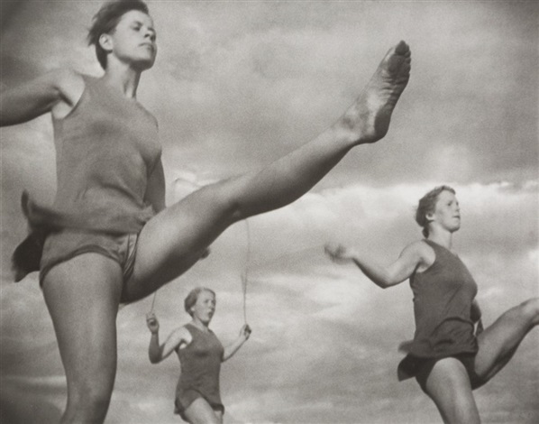 leni riefenstahl feet 4