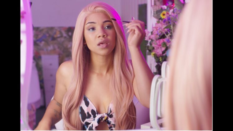 lennis rodriguez feet 3