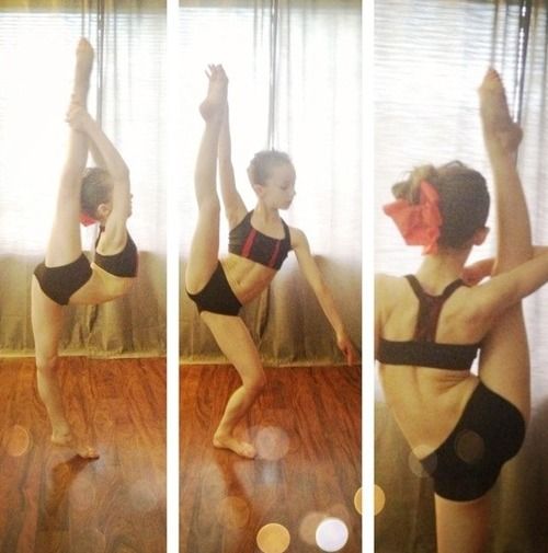 lennox hopkins feet 6