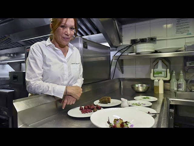 leonor espinosa feet 4