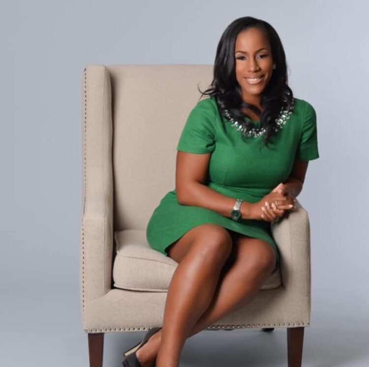 lesha vincent feet 3