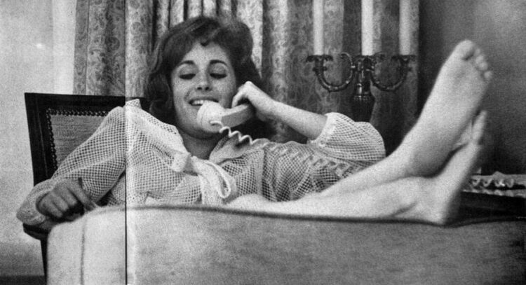 lesley gore feet 3