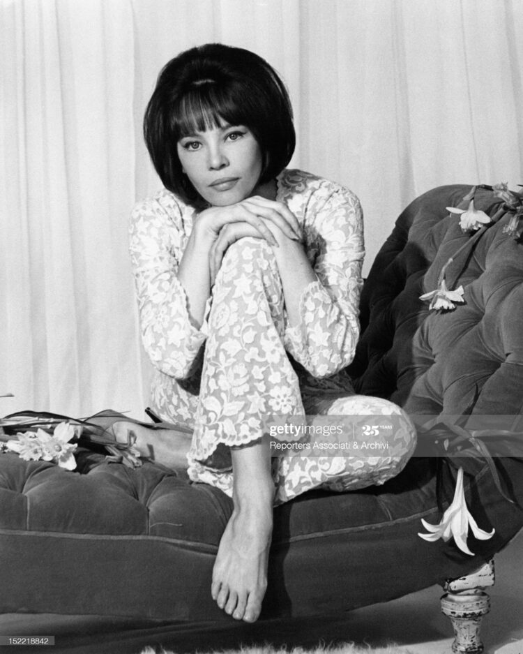 leslie caron feet 2