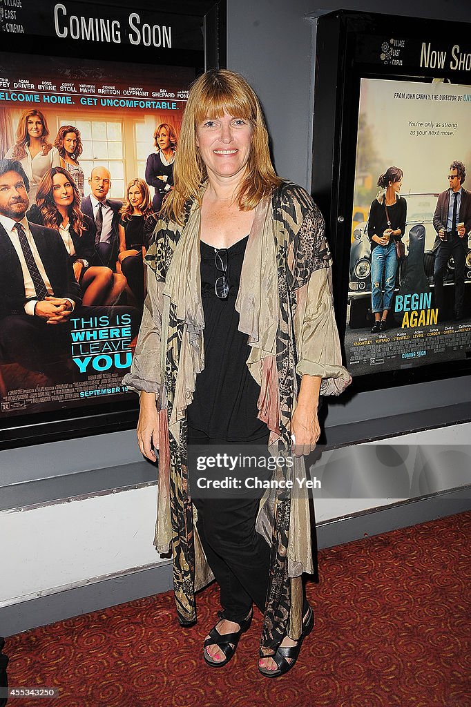 leslie caveny feet 3