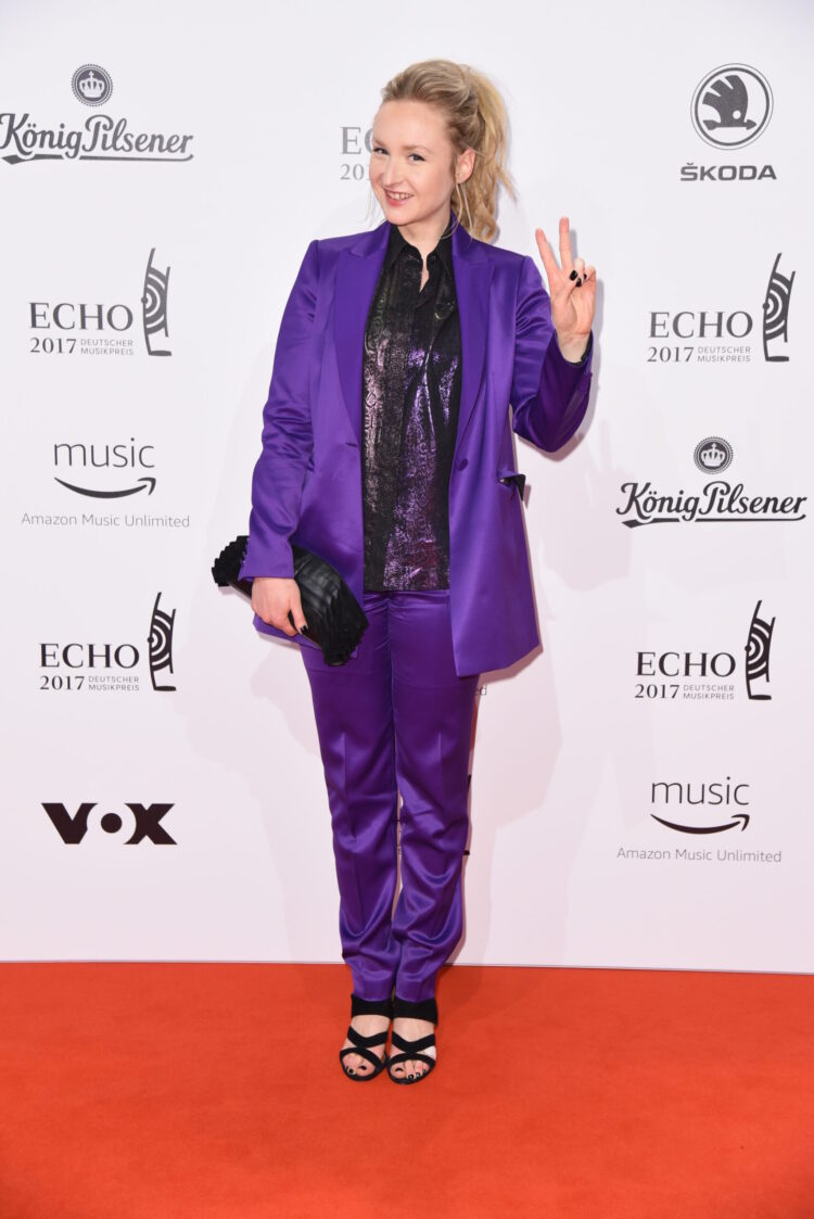 leslie clio feet 3 scaled