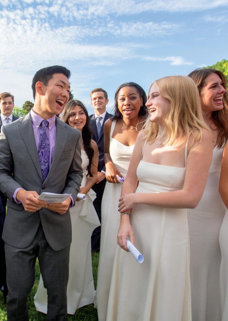 leslie gallaga feet 6 scaled